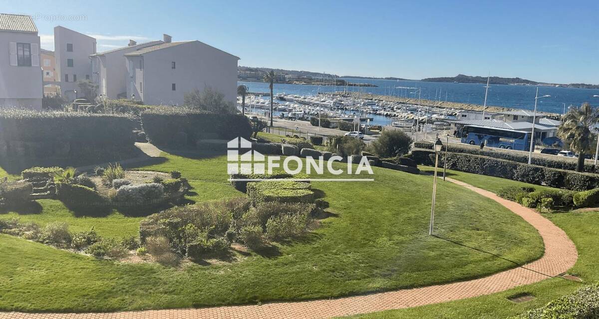 Appartement à SIX-FOURS-LES-PLAGES