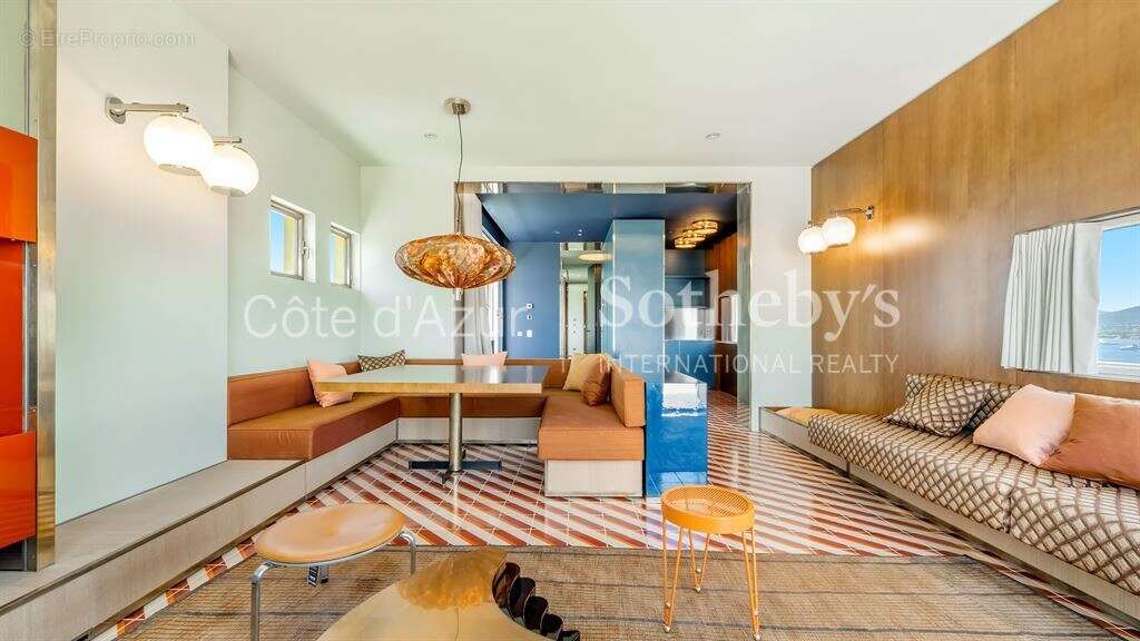 Appartement à SAINT-TROPEZ