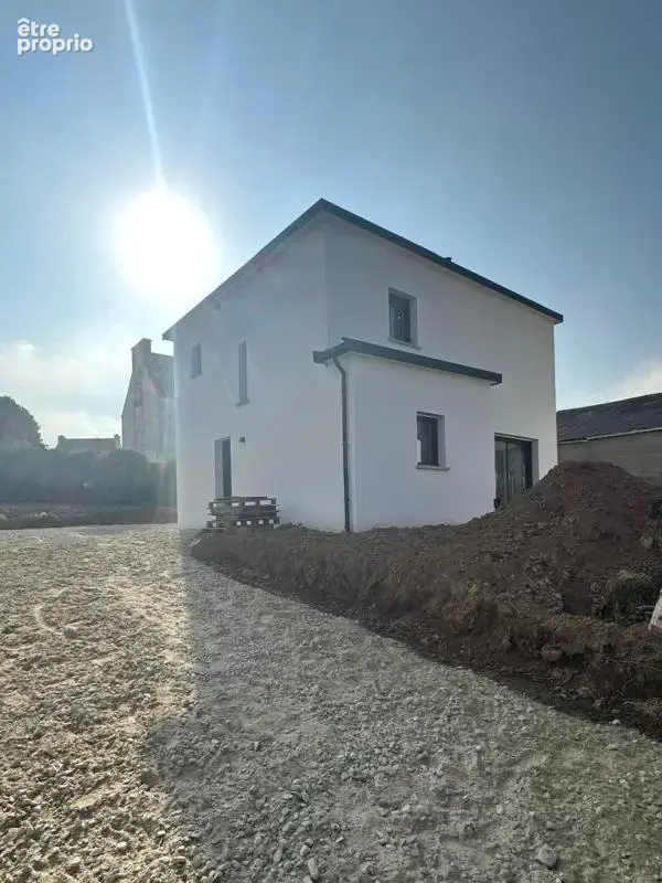 Maison à PLOUNEVEZEL