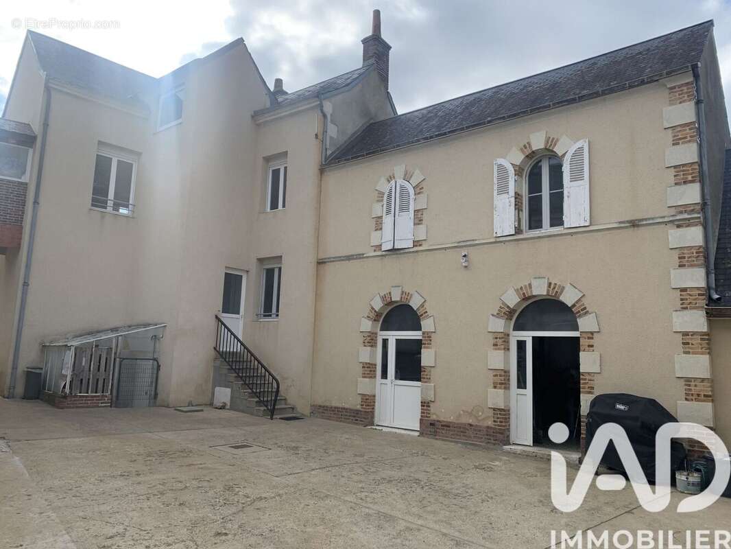 Photo 2 - Appartement à BESSE-SUR-BRAYE