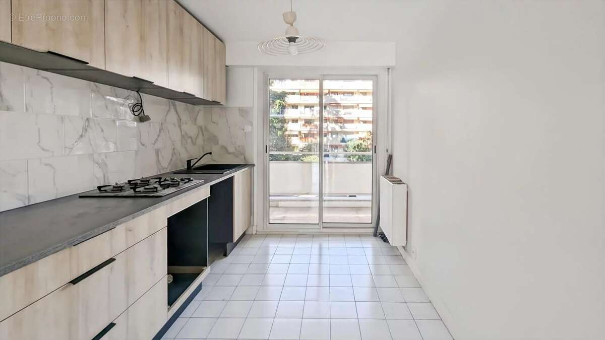 Appartement à LE CANNET