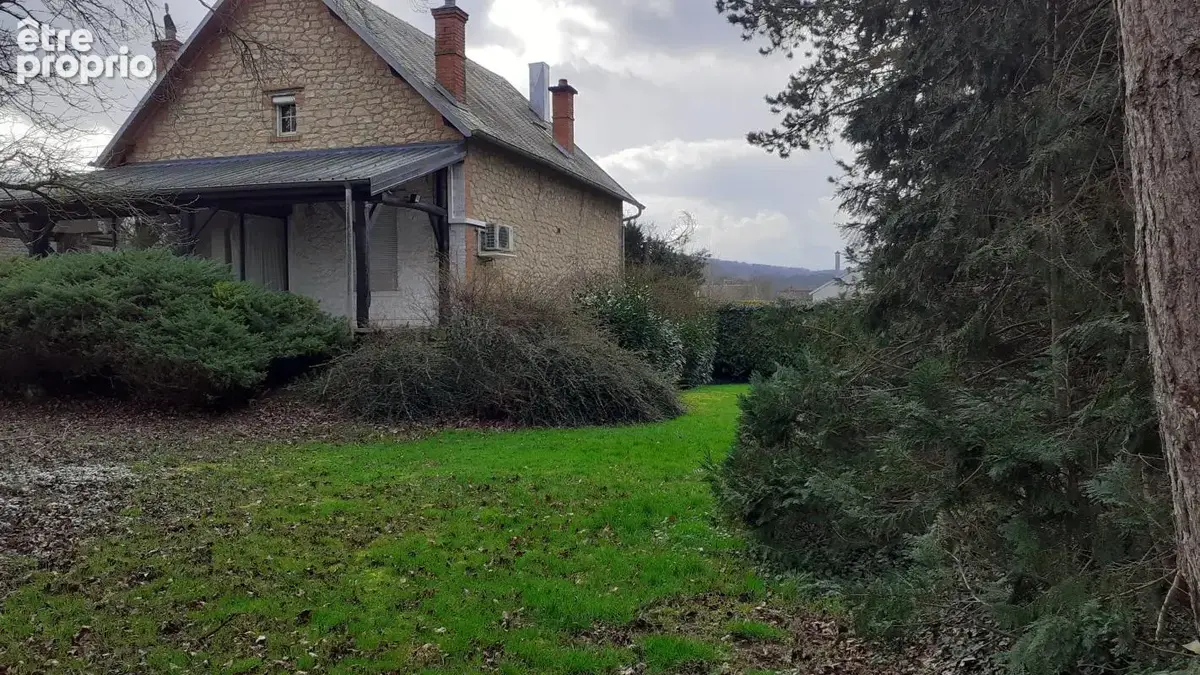 Photo Maison à Ehuns au prix de 199 000€