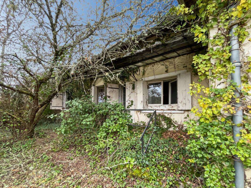 Maison à SAINT-GERMAIN-DU-SALEMBRE