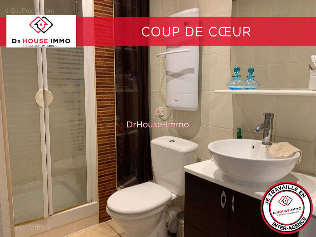 Maison 220 m² à Saint-Martial-D'albarede  - photo 18