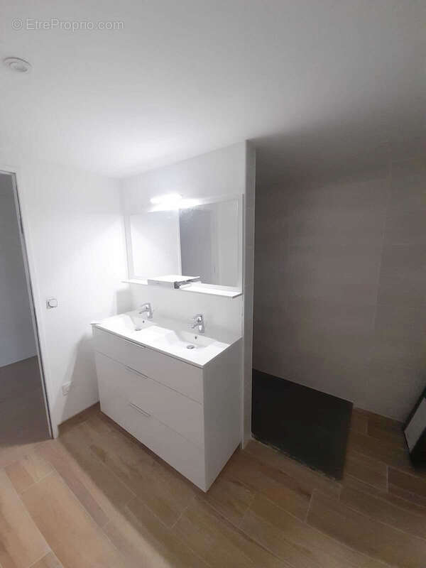 Maison à LE CHAMBON-SUR-LIGNON