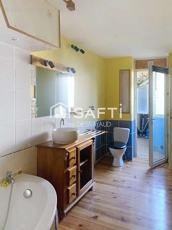 Appartement 77 m² à Macon  - photo 5
