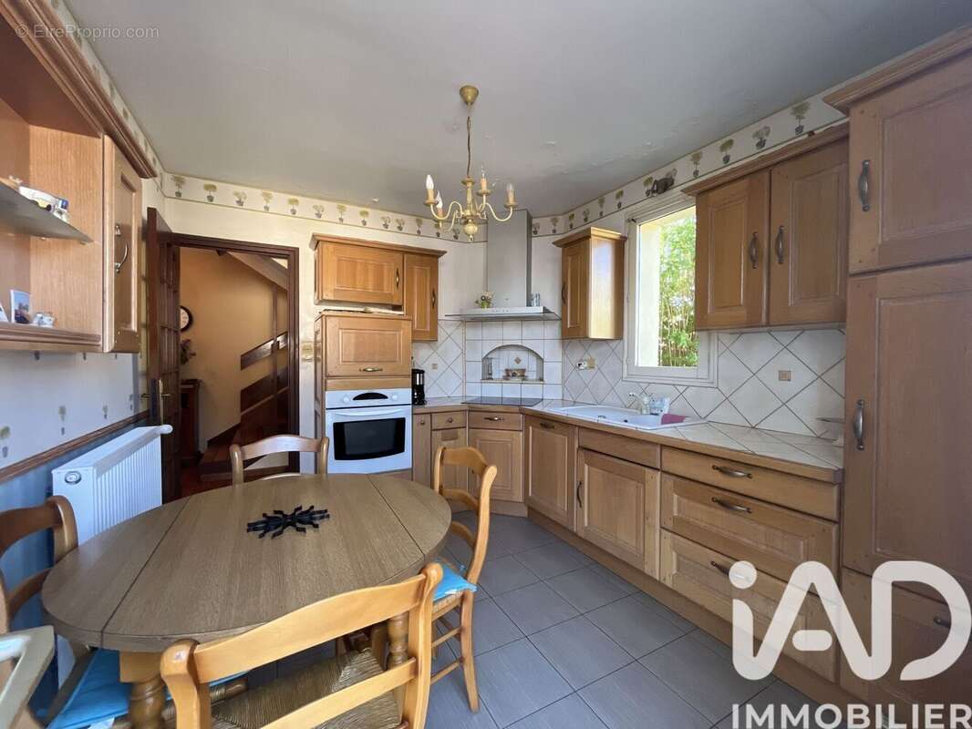 Photo 3 - Maison à CHATENOY-LE-ROYAL