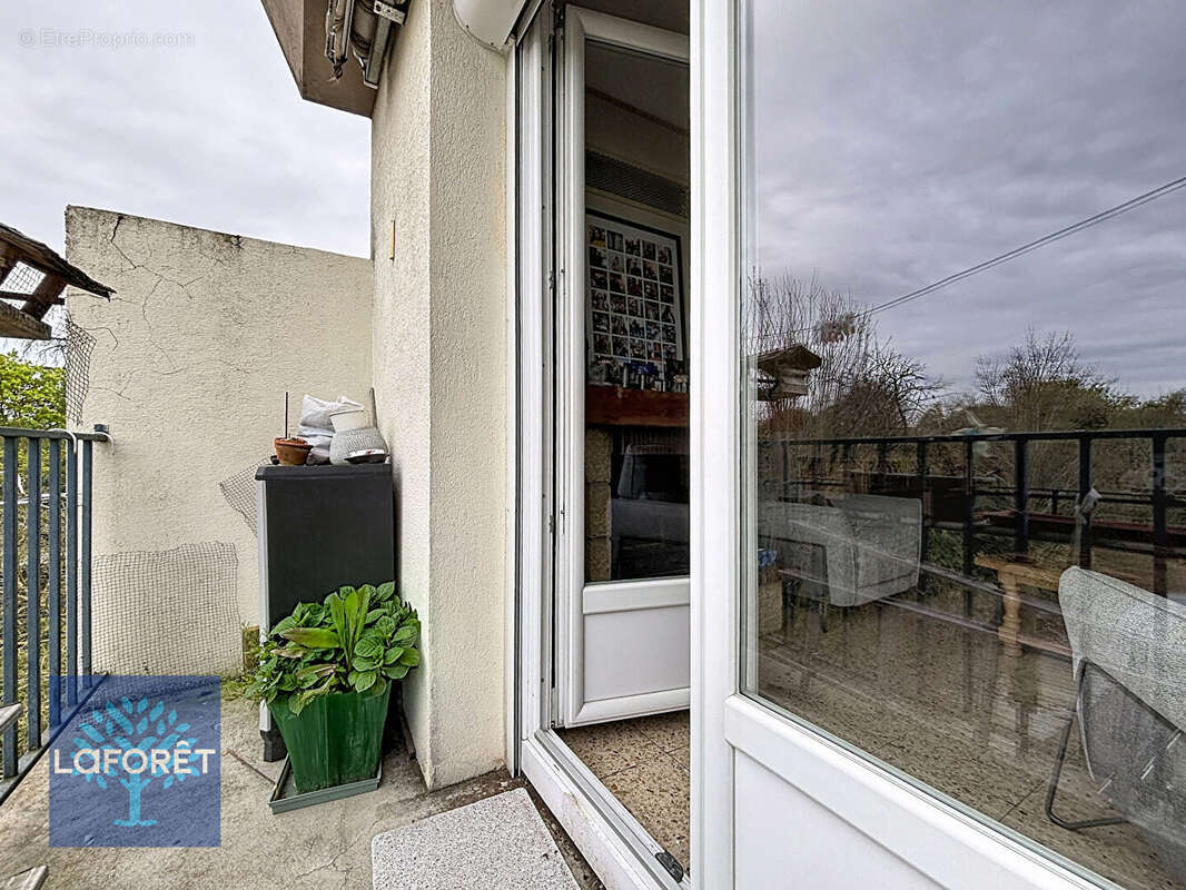 Appartement à CHENNEVIERES-SUR-MARNE