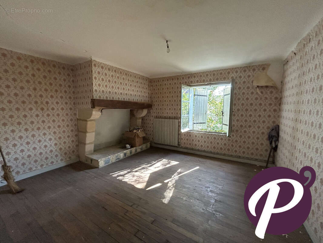 Maison à PRIGONRIEUX