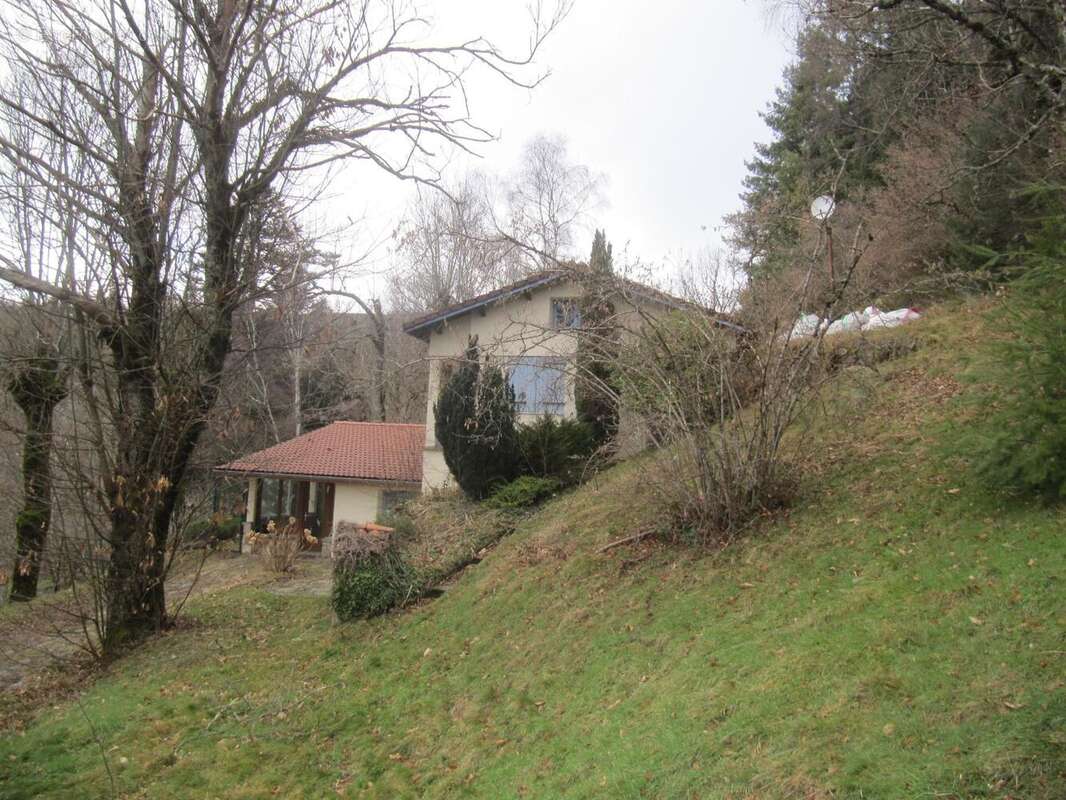 Maison 126 m² à Vollore-Ville  - photo 2