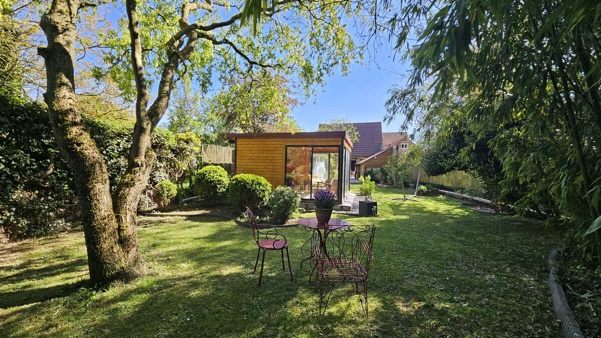 Maison à HALLENCOURT