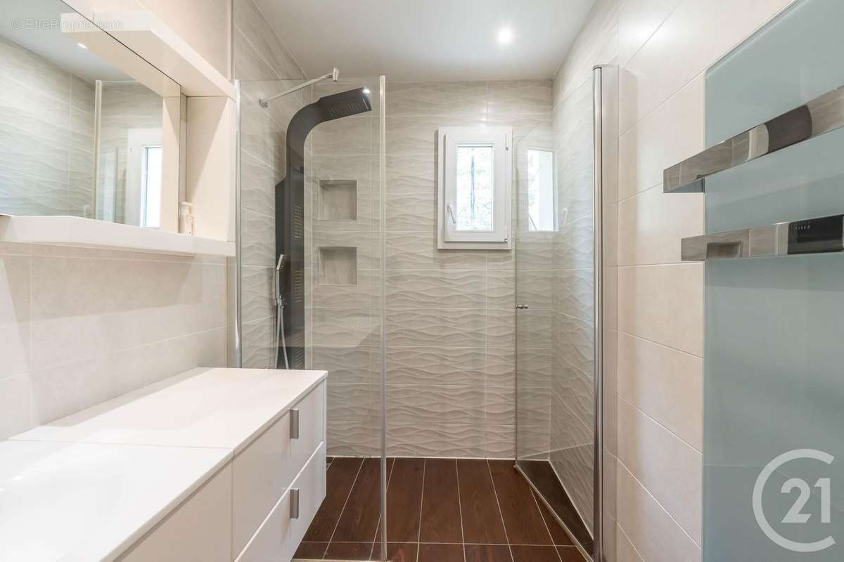 Maison à THORIGNY-SUR-MARNE