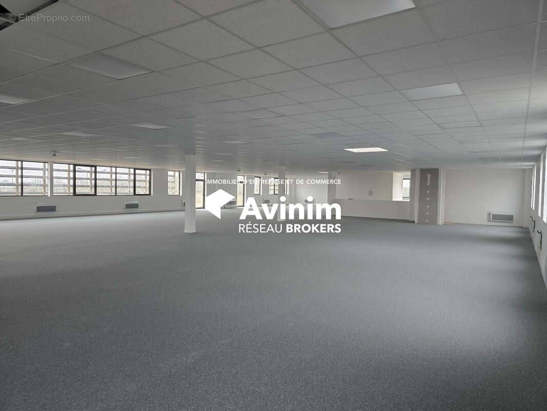 Commerce à TREMBLAY-EN-FRANCE