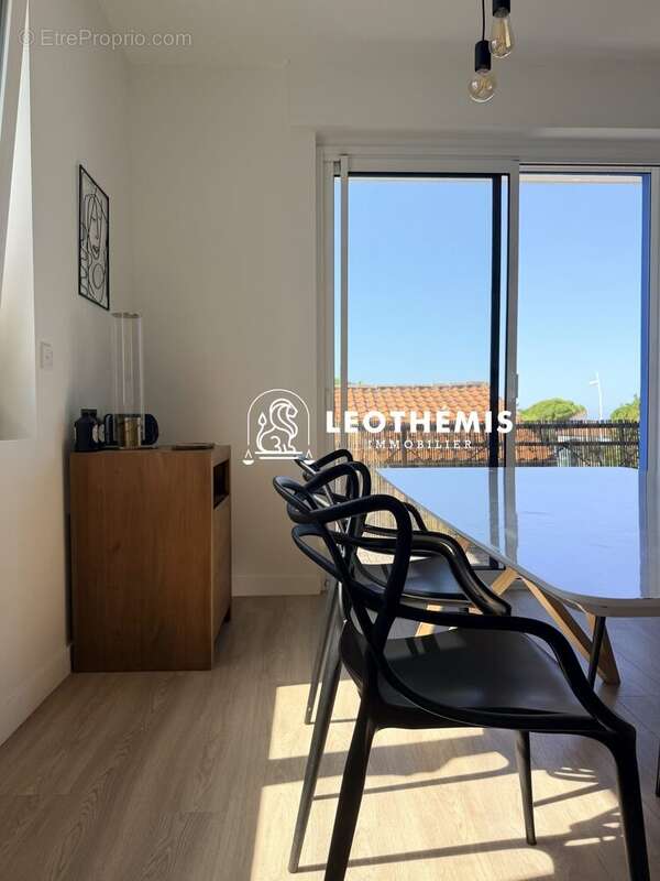 Appartement 86 m² à Vaux-Sur-Mer  - photo 4