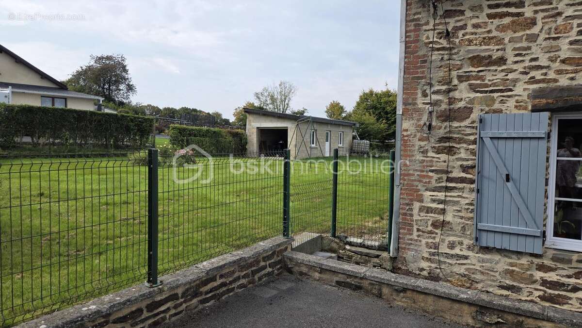 Maison à BOURG-FIDELE