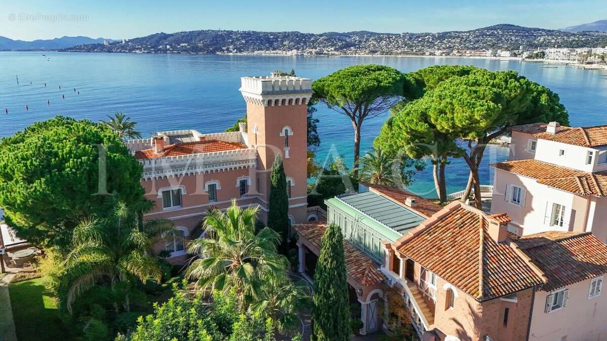 Maison à ANTIBES