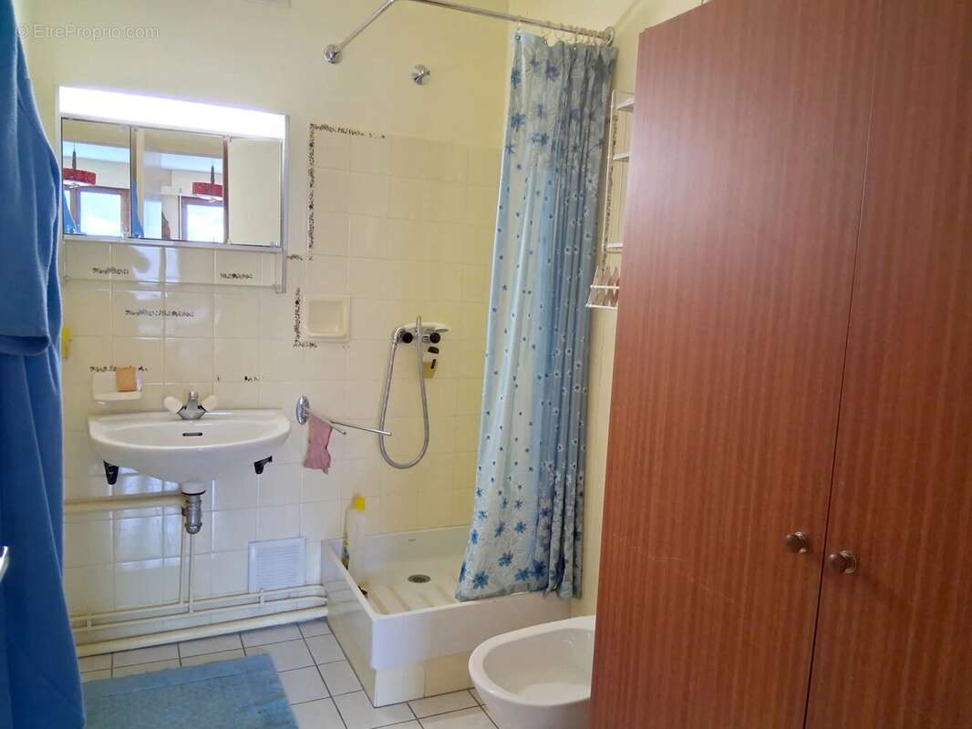 Appartement à LELEX