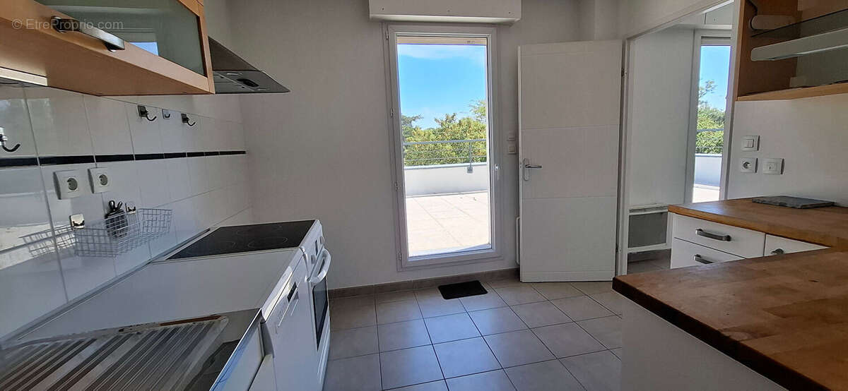 Appartement Nantes  - 4 Chambres, Box et stationnement sécurisé, Terrasse 39 m2 - photo 5