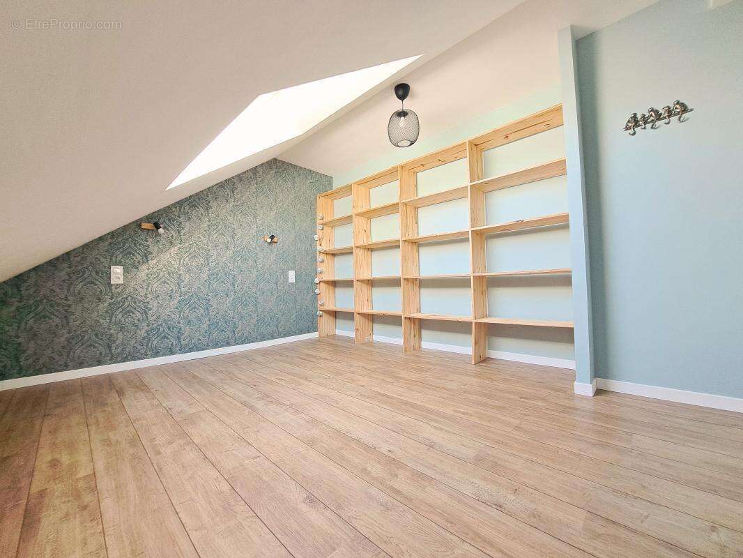 Maison 125 m² à Breal-Sous-Montfort  - photo 9
