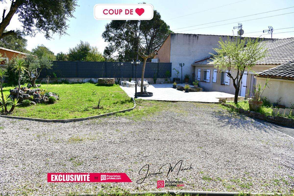 Maison à ROQUEBRUNE-SUR-ARGENS