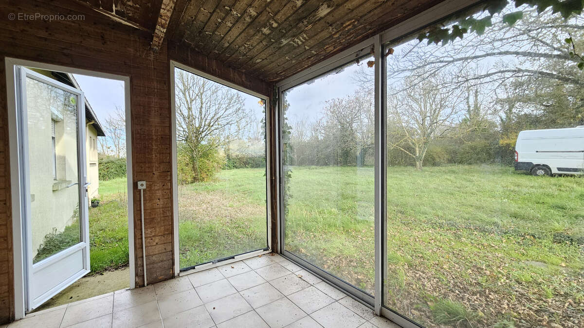 Maison à LES HERBIERS