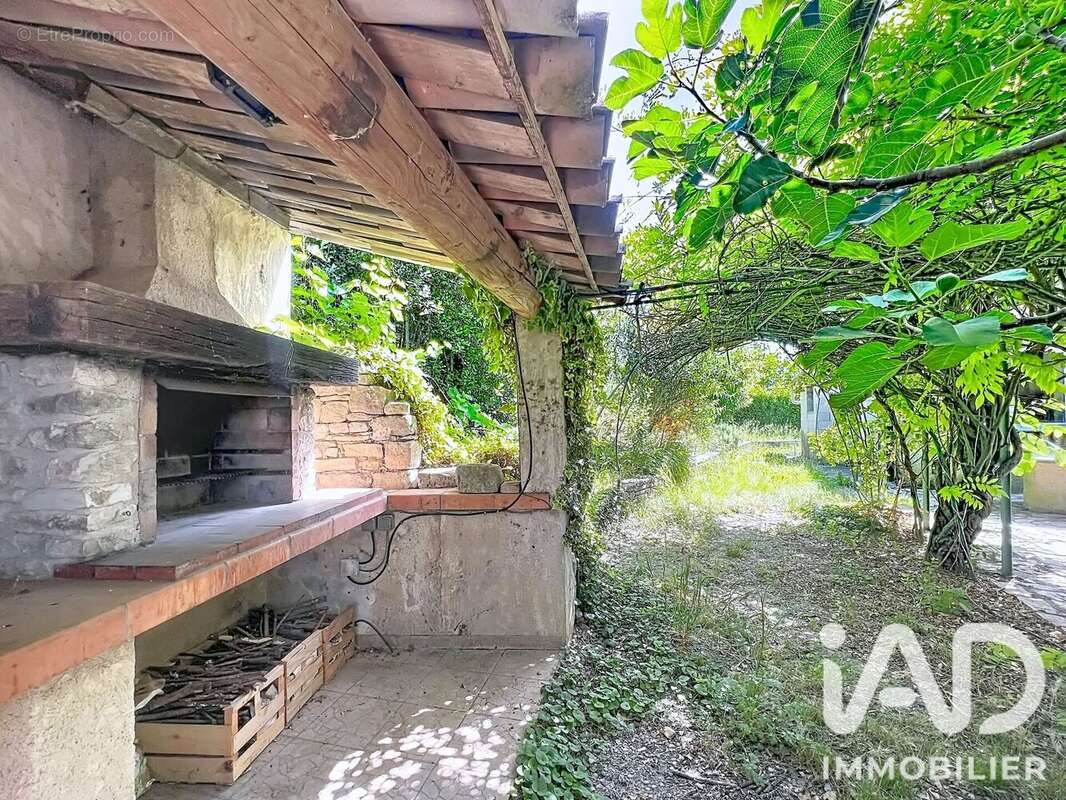 Maison 156 m² à Dauphin  - photo 5