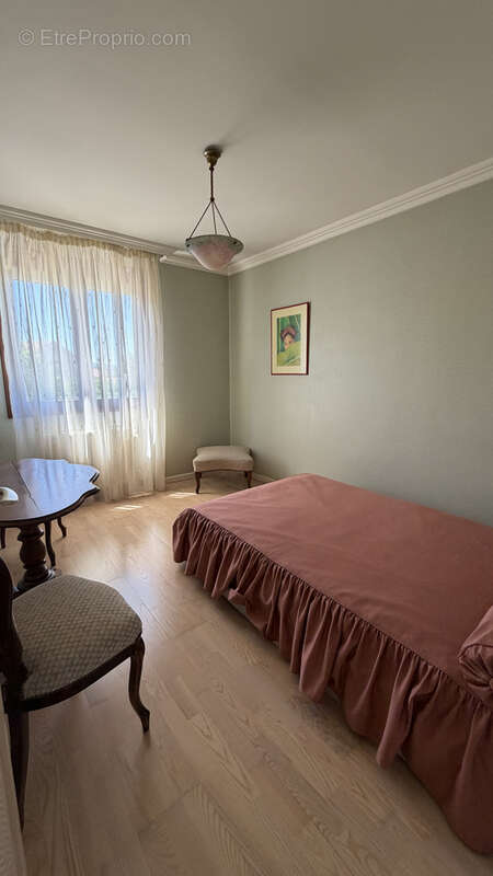Appartement à ROCHE-LA-MOLIERE