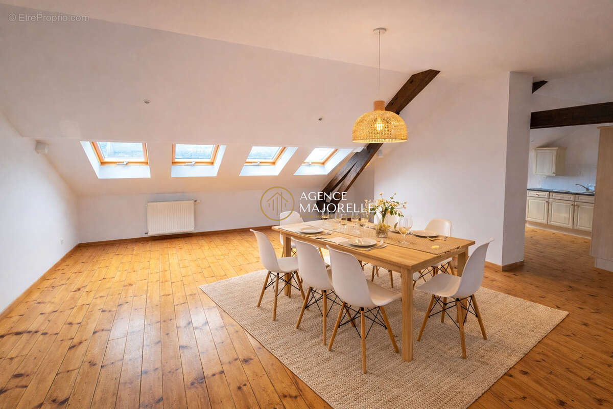 Appartement à MIRECOURT