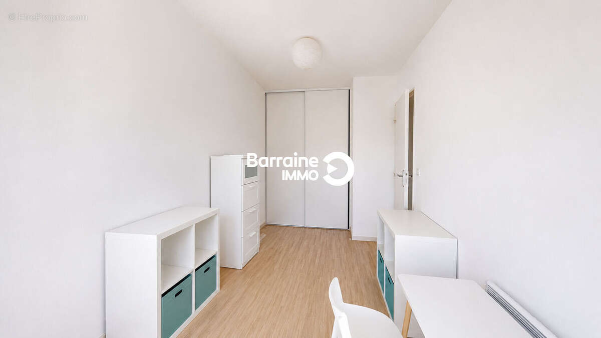 Appartement d'Exception à Lanester avec Vue Mer - Exclusivité Barraine Immo -Dernier Étage, Lumineux et Sans Travaux - photo 5