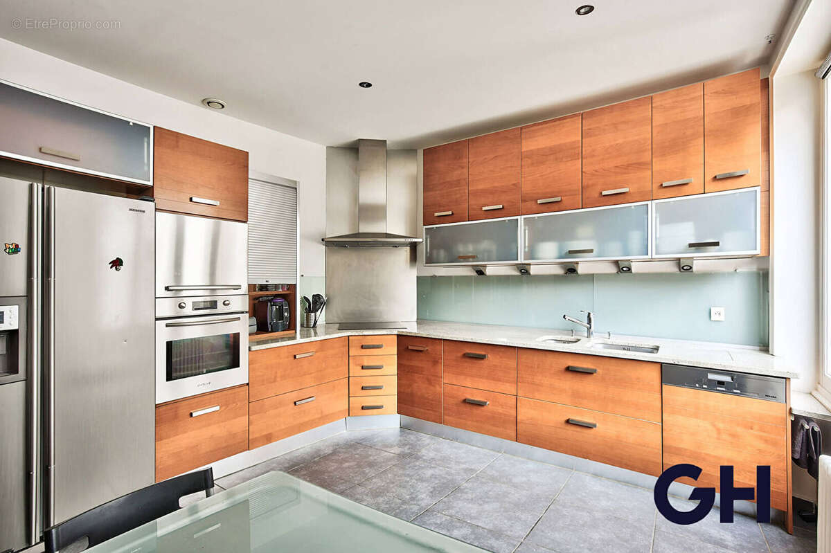 Appartement à LYON-6E