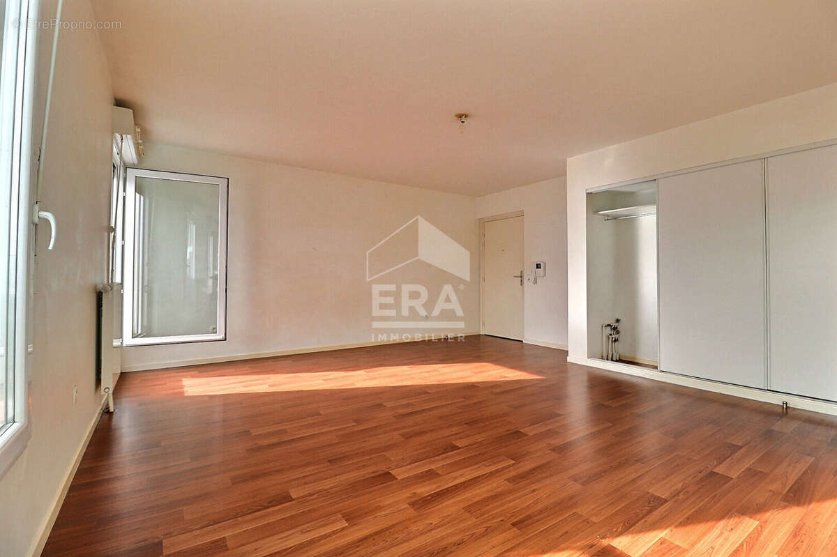 Appartement à SAINT-DENIS