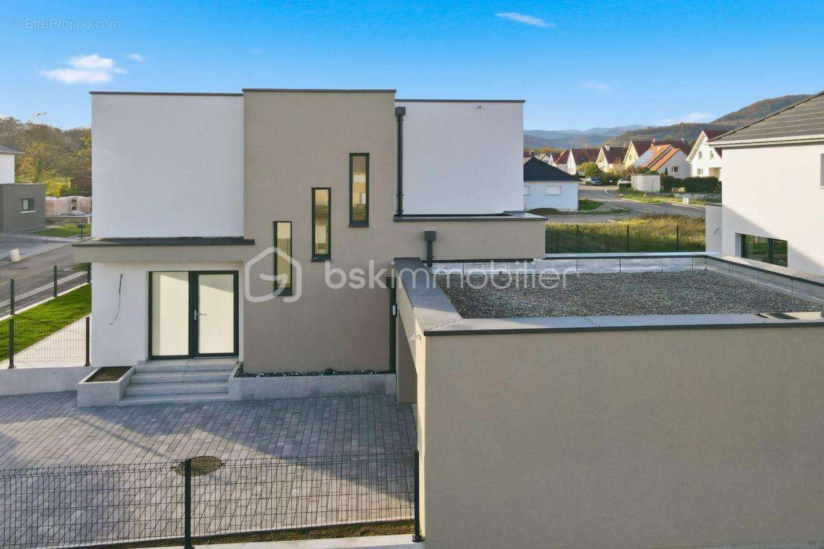  À Issenheim – Maison individuelle neuve 2025 jamais habitée - photo 2