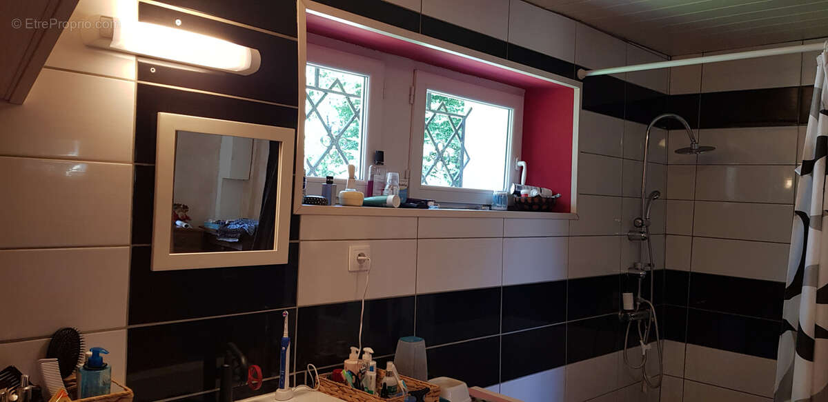 Maison à ARCES-DILO