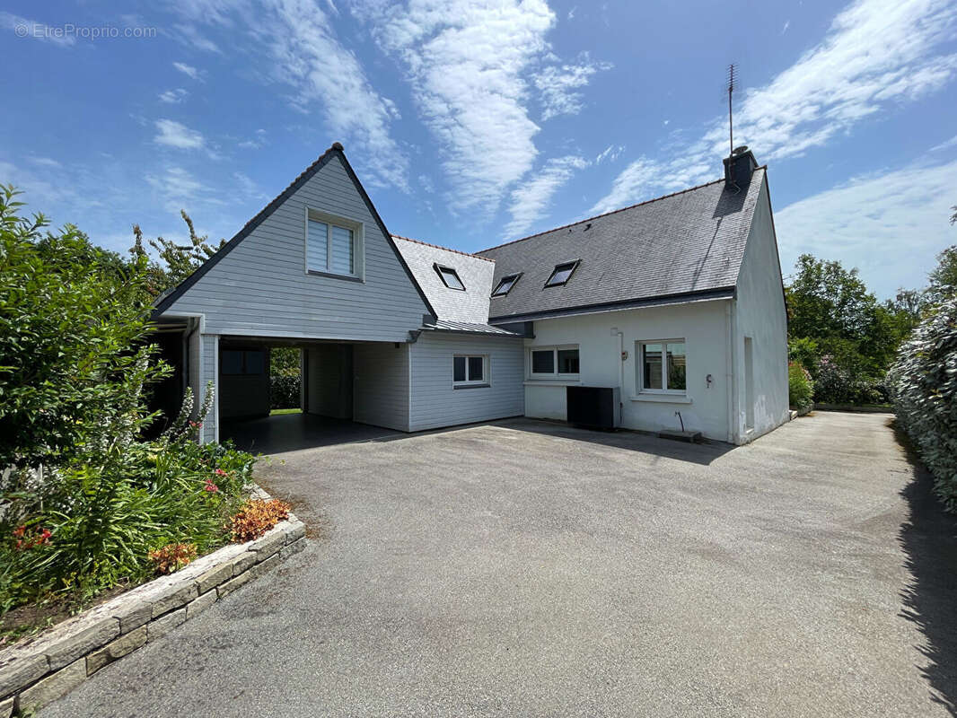 A VENDRE Fouesnant - Aucun vis-à-vis - Grand terrain de 1 600 m²  - 5 chambres - photo 4
