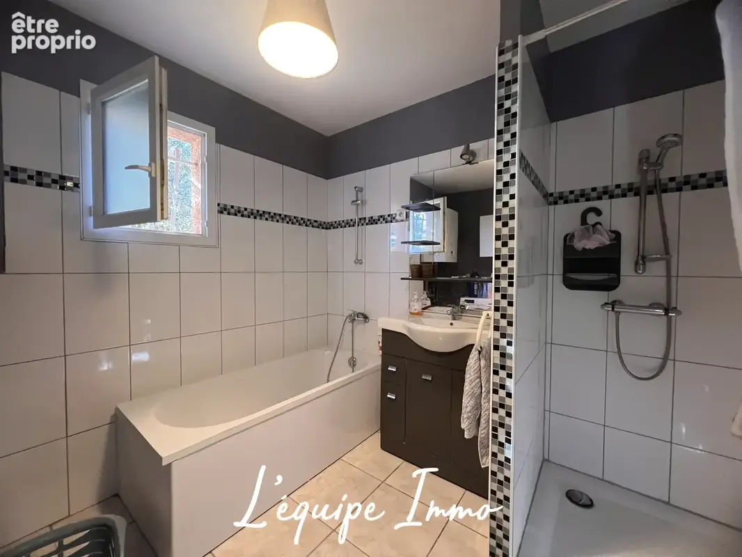 Villa plain pied t6 avec piscine - photo 12