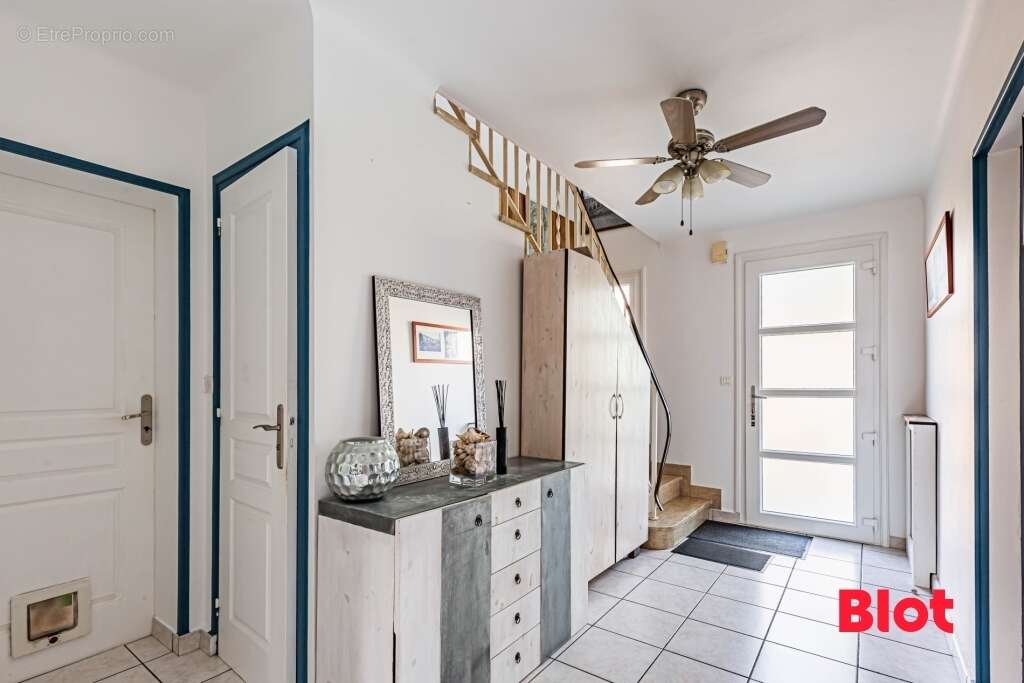 Maison 105 m² à Saint-Herblain  - photo 5