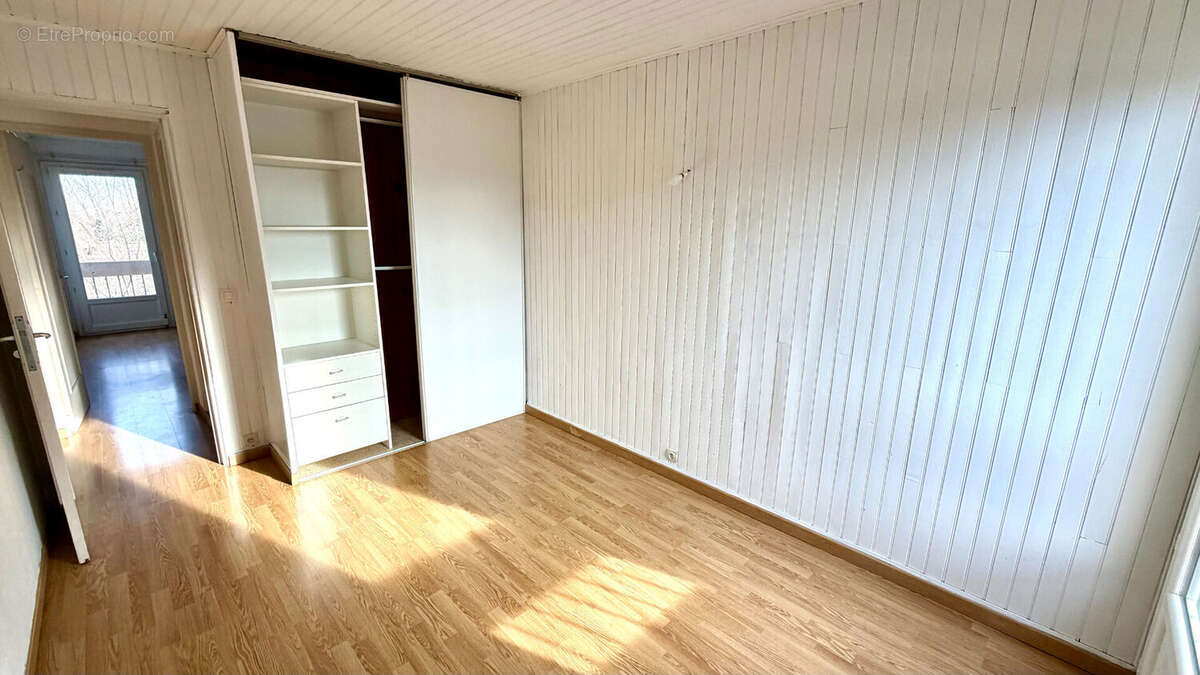 Appartement à SORGUES