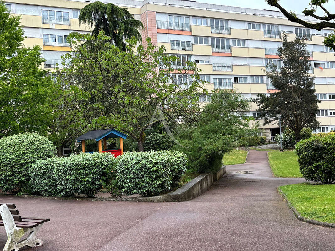 Appartement à YERRES