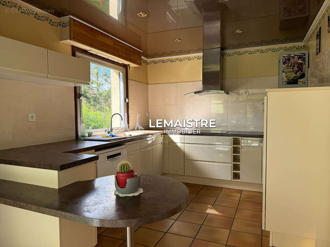 Maison à CAUVILLE-SUR-MER