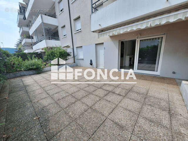Appartement à VALLEIRY