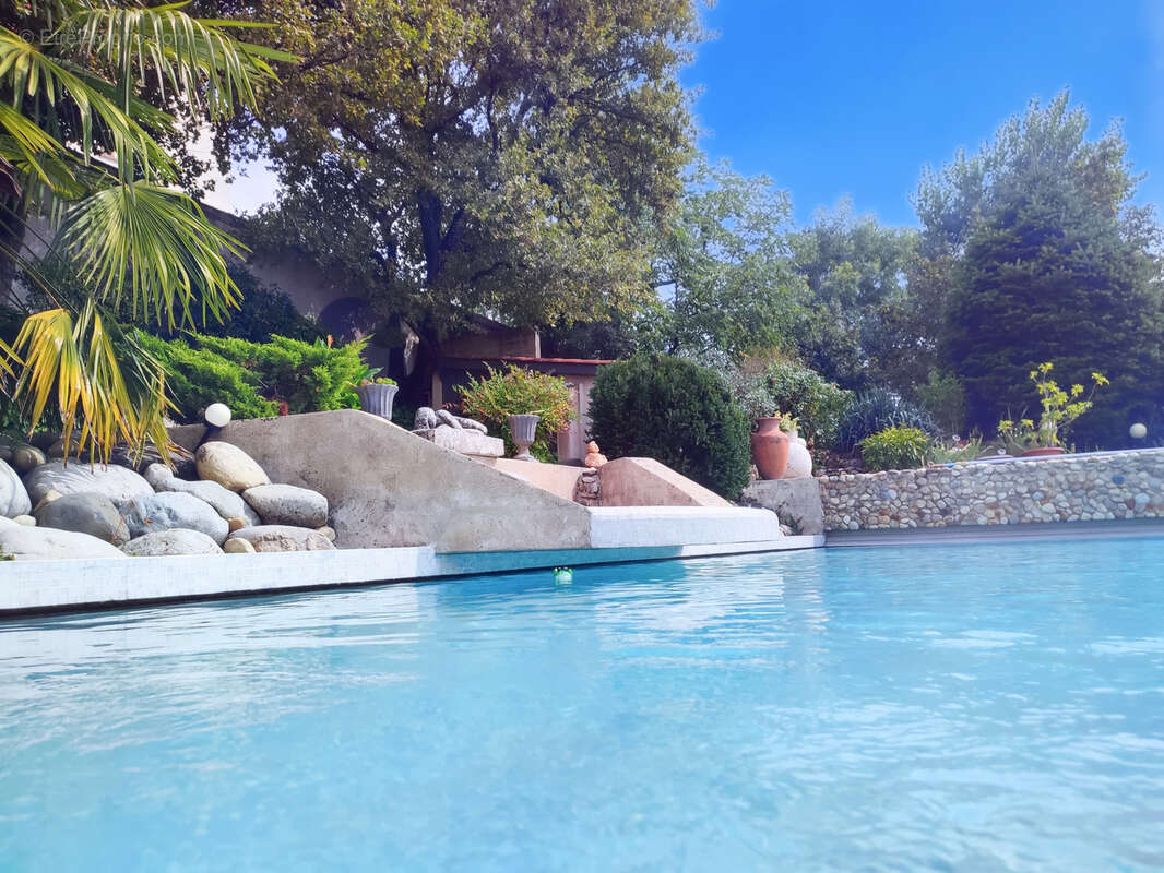 Maison à FRANCHEVILLE