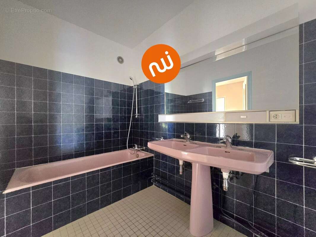 Appartement à TASSIN-LA-DEMI-LUNE