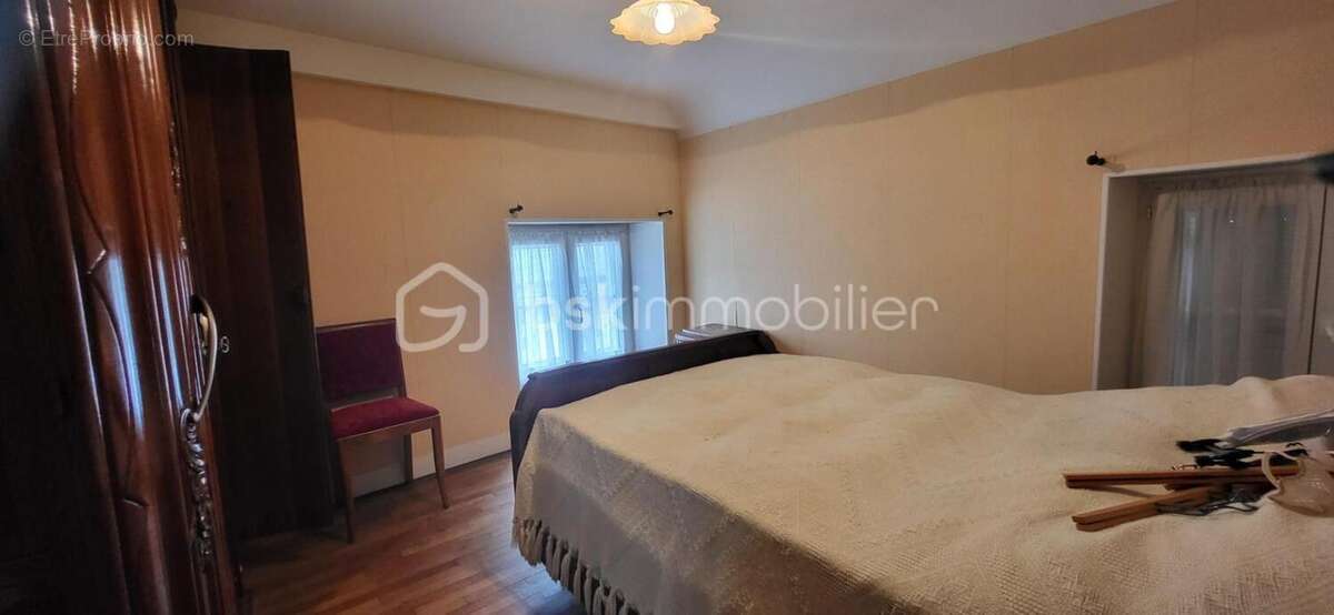 Maison à LANDELLES-ET-COUPIGNY