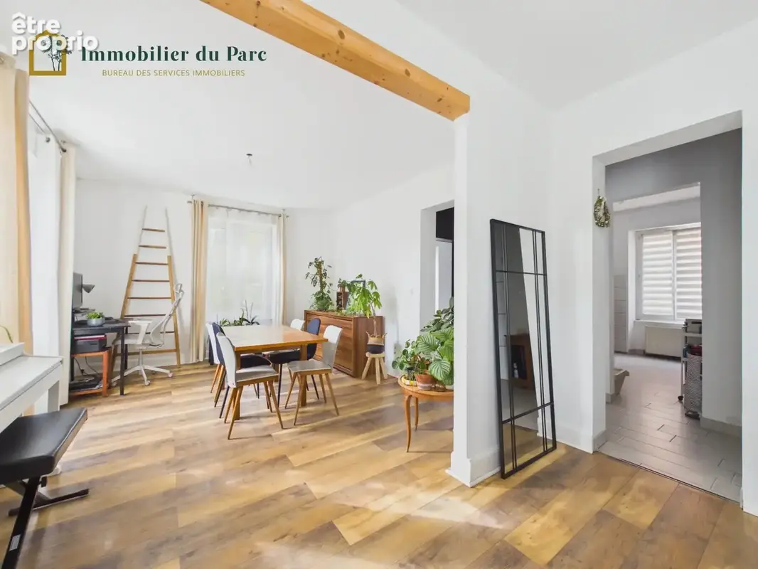 Belfort - Grand T2 de 62 m² en maison de maître - Très bon état, aucuns travaux - photo 5