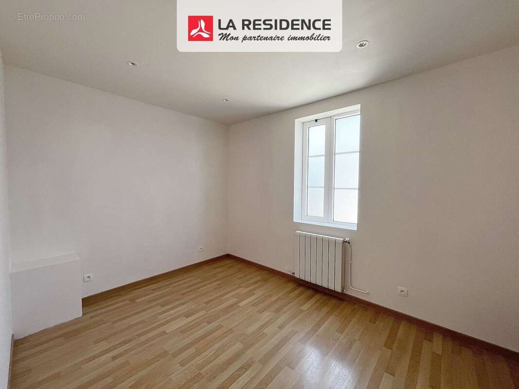 Maison à SAINT-OUEN-L'AUMONE