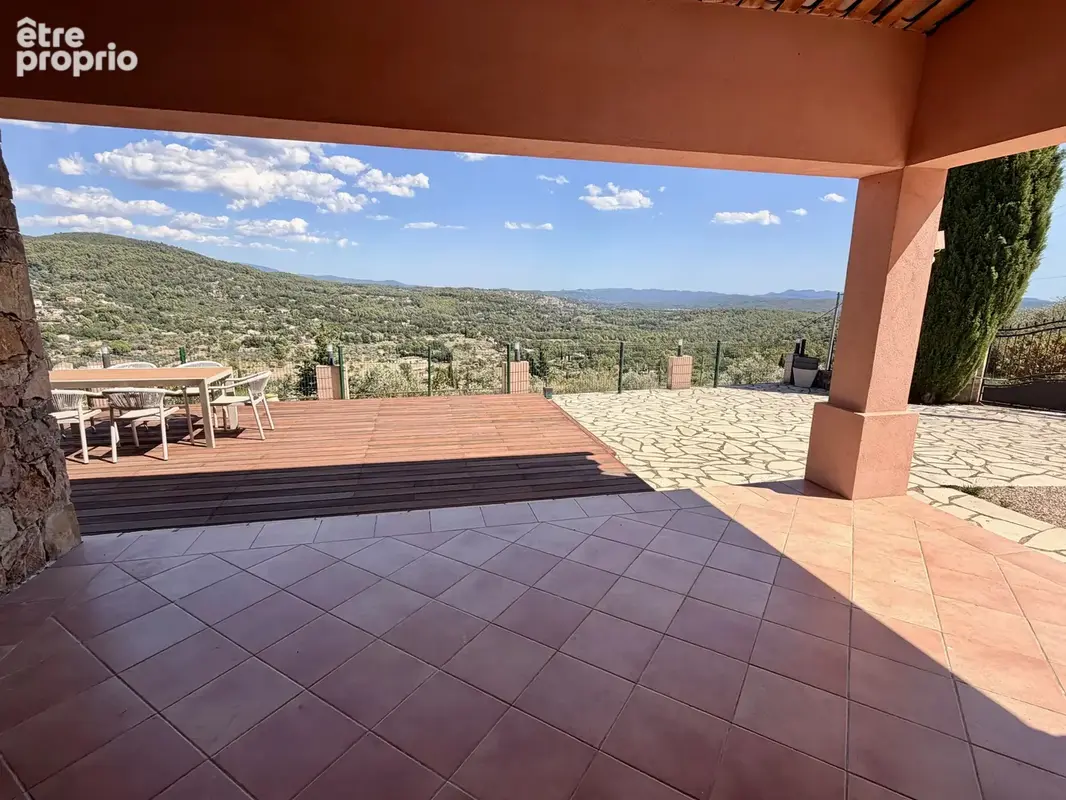 Villa de plain-pied entièrement rénovée avec vue panoramique - photo 11
