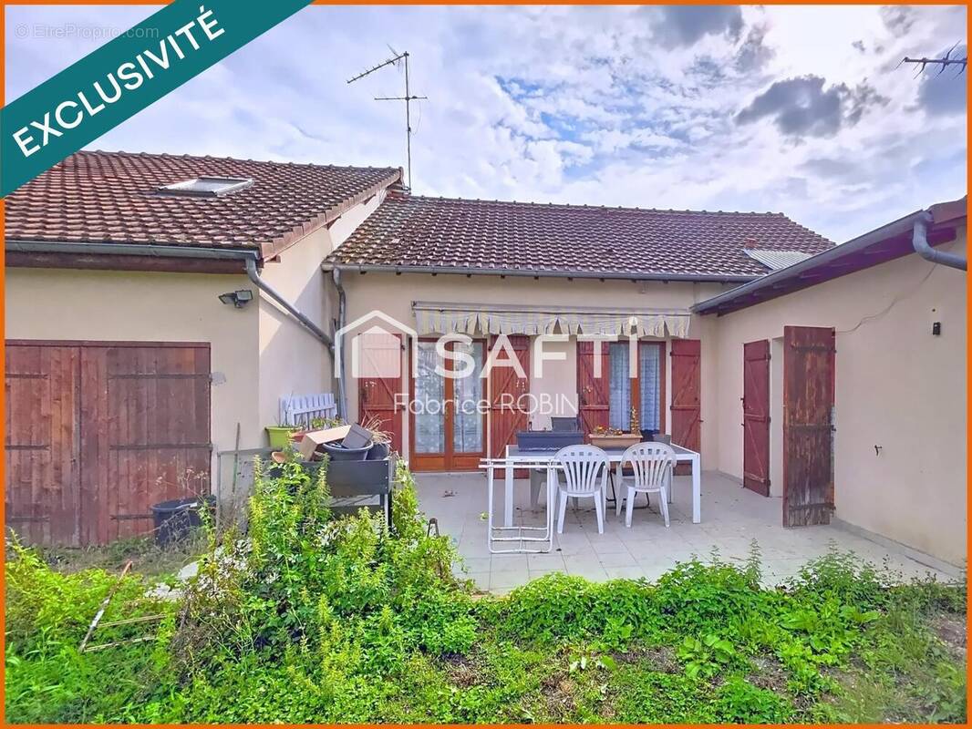 Photo 1 - Maison à SAINT-JULIEN-LES-VILLAS