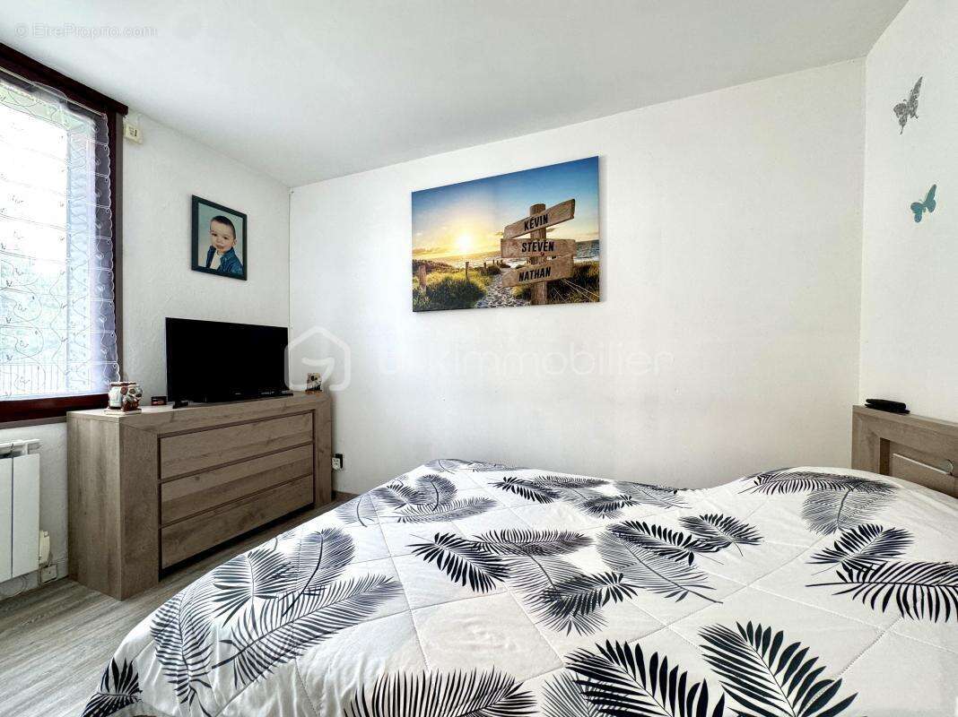 Maison à VIELS-MAISONS