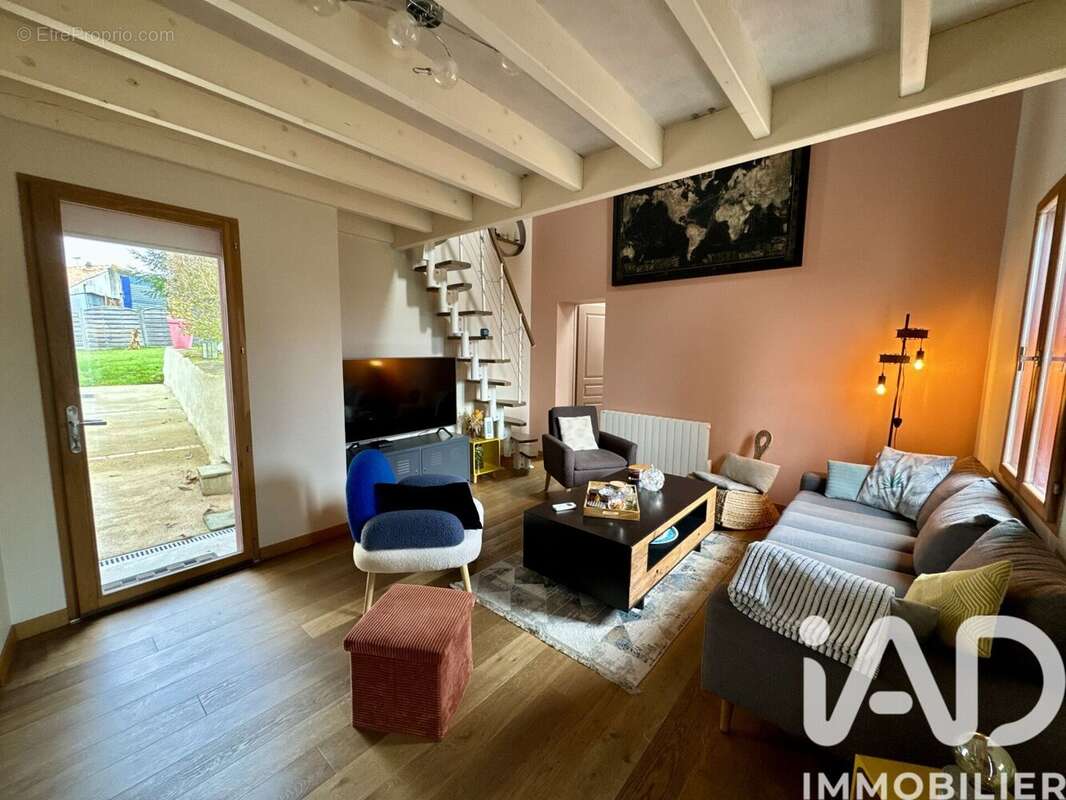 Photo 2 - Maison à PARTHENAY