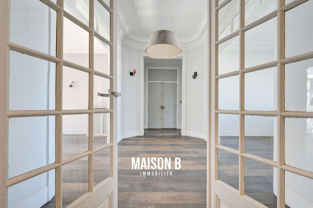 Appartement à MARSEILLE-8E